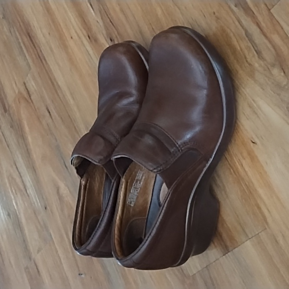 Ariat Woman’s Clogs Brown Leather
